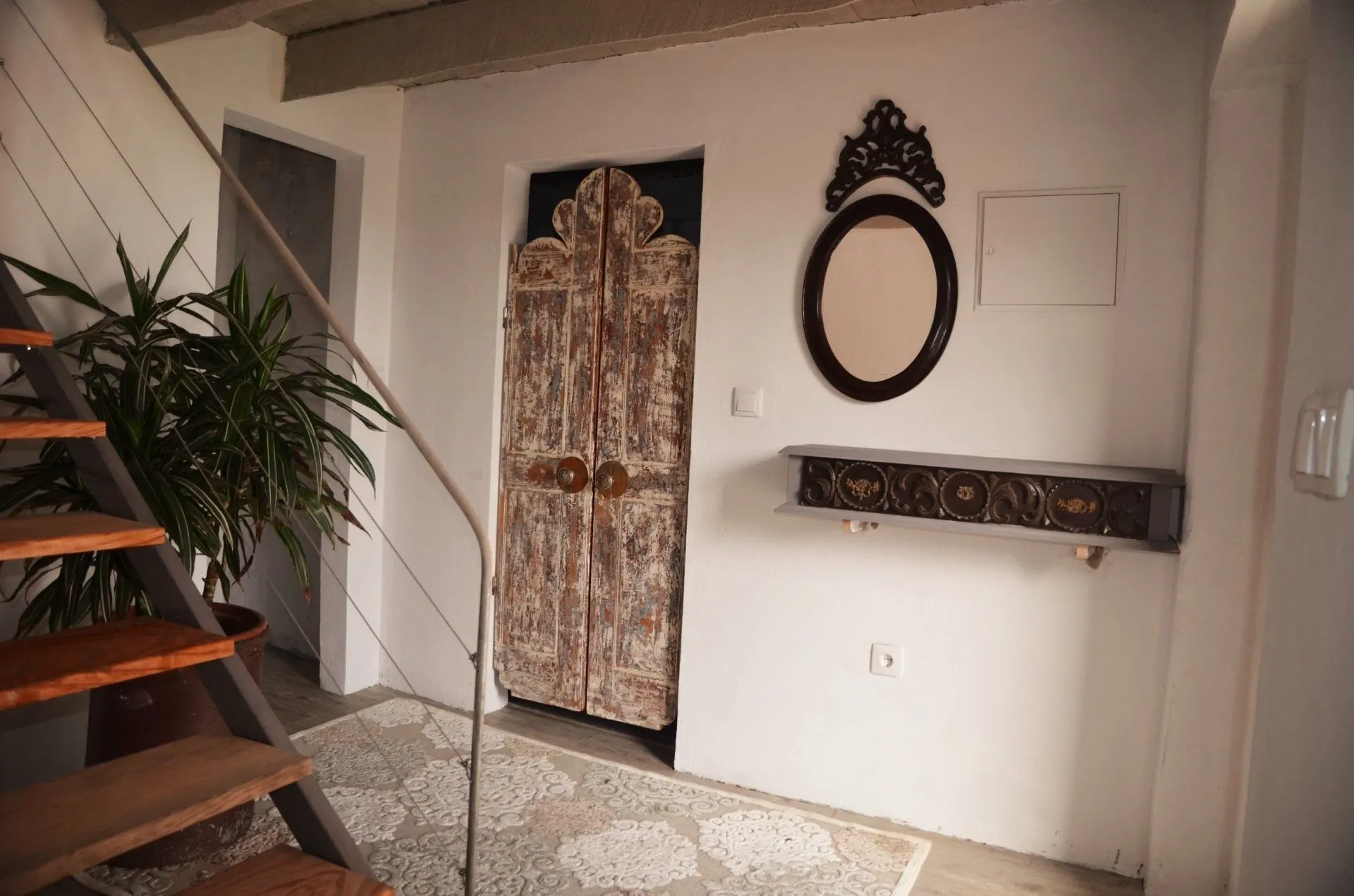 L'entrée, décor « Mille et une nuits »